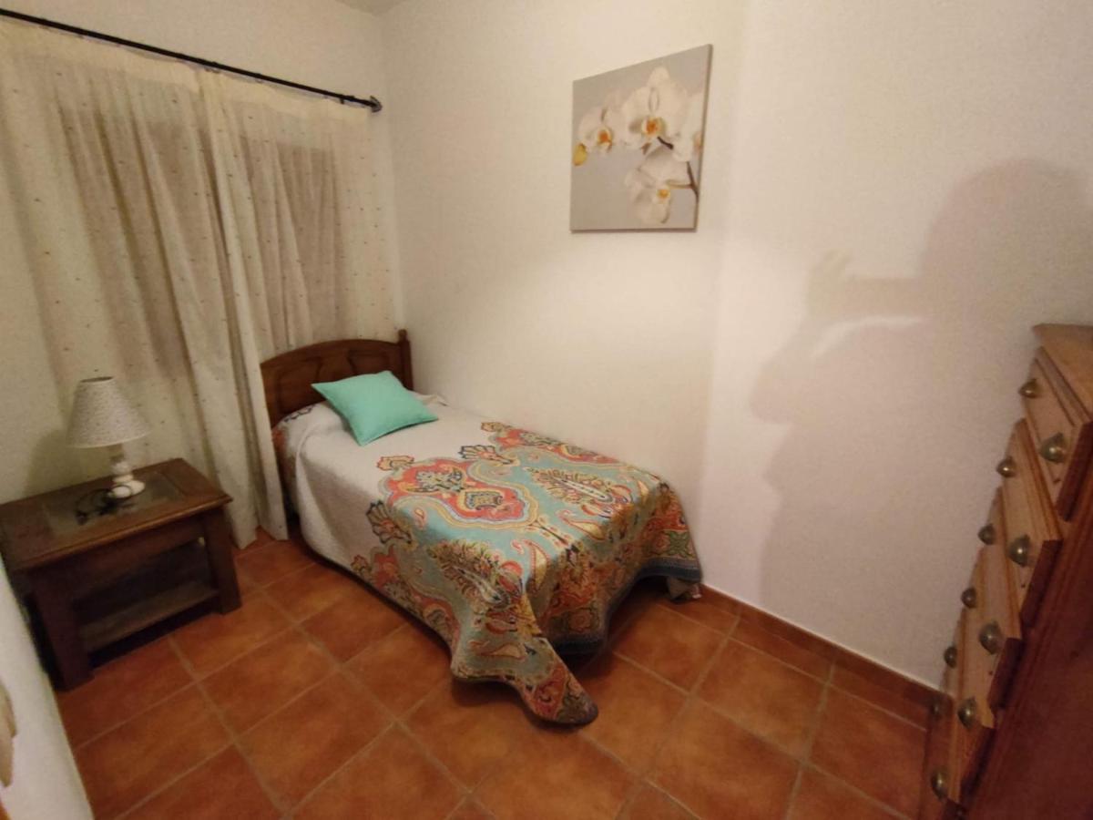 Casa Petra : Bonita Casa Rural En Yunquera Zewnętrze zdjęcie
