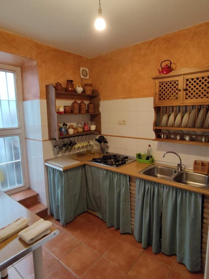 Casa Petra : Bonita Casa Rural En Yunquera Zewnętrze zdjęcie